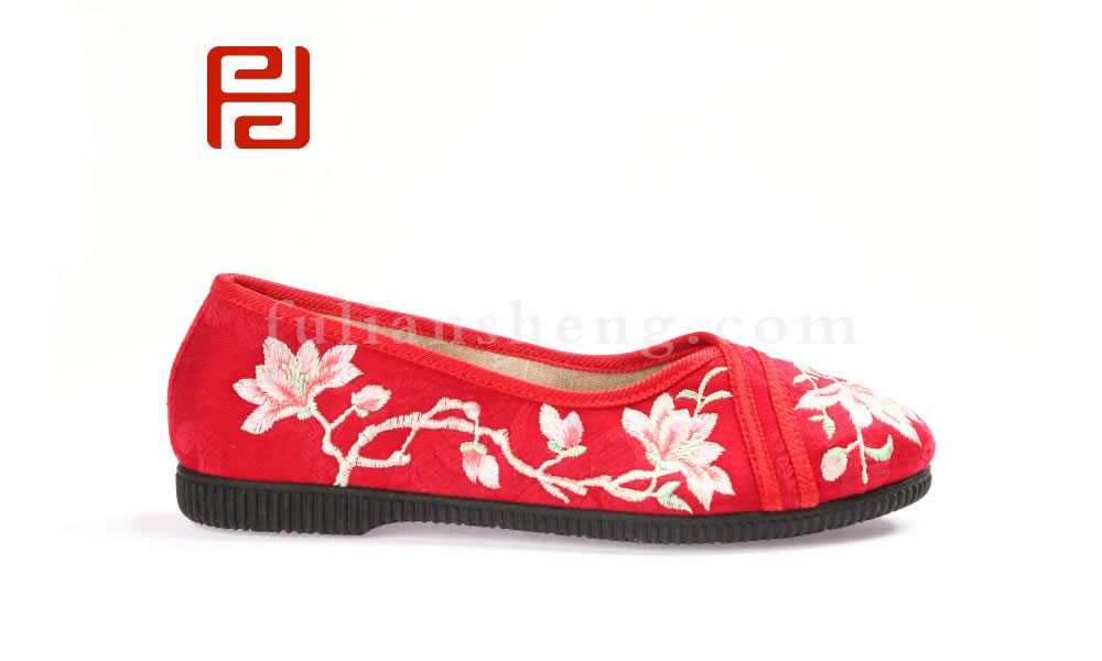 福连升女士花朵刺绣复古中国风浅口单鞋老北京布鞋图片