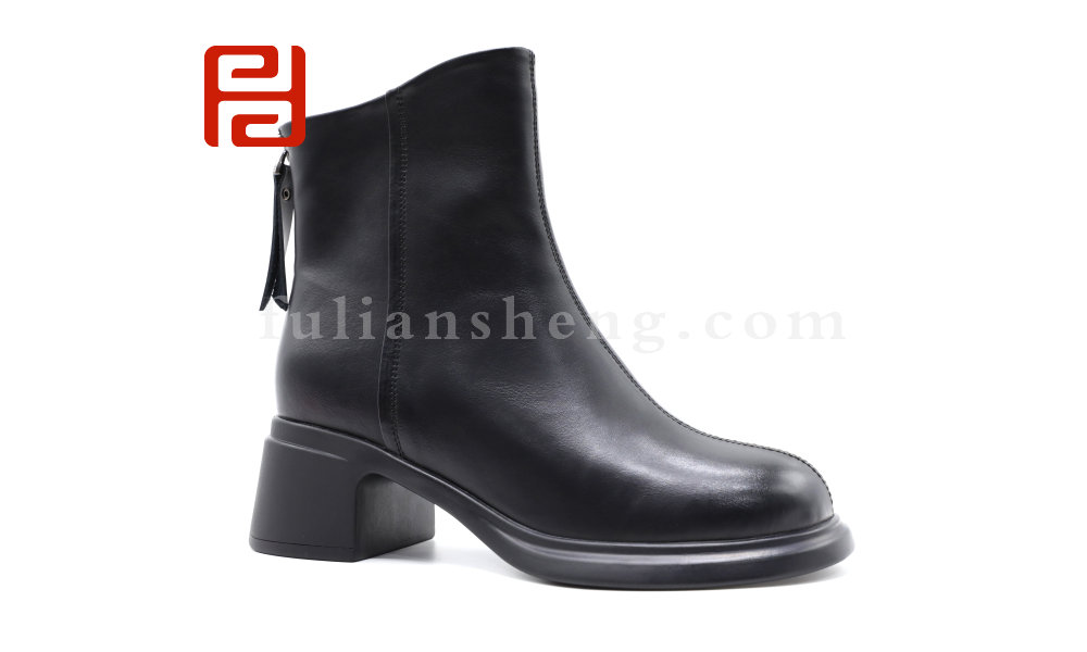 福连升冬季新款休闲生活女鞋时尚休闲女鞋时尚短靴