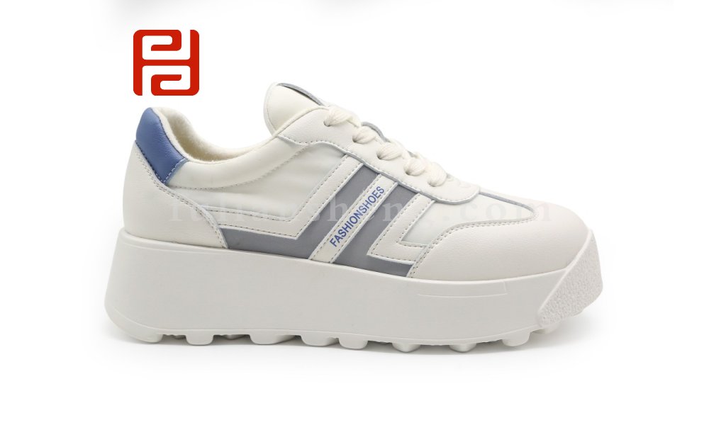 福连升2021秋季新款厚底百搭小白鞋休闲女鞋增高新款面包鞋图片