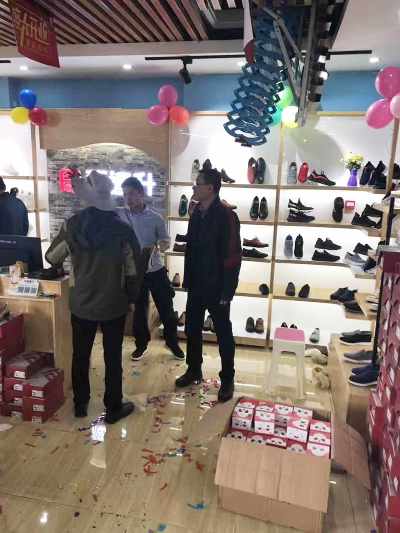 贺：福连升布鞋西藏拉萨柳梧新区店正式开业！(图4)