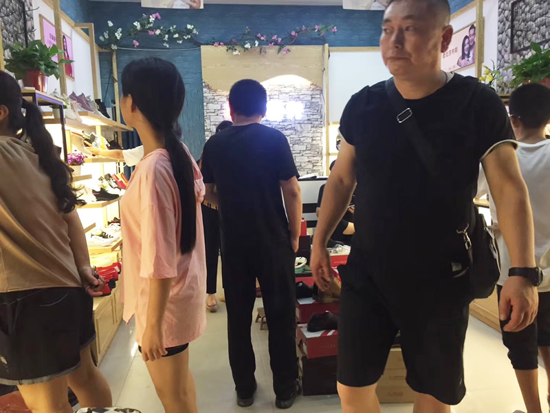 贺：河南濮阳福连升布鞋石化店正式开业！(图2)