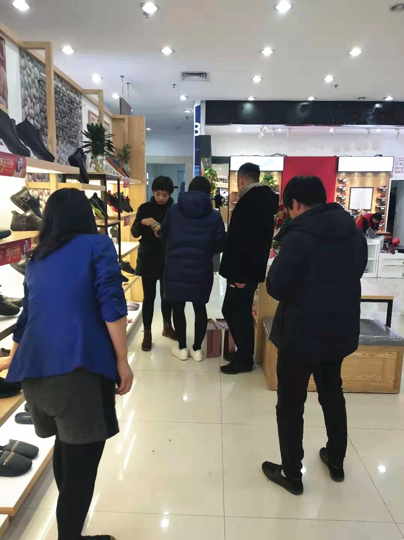 贺：福连升休闲鞋品牌河北唐山玉田加盟店正式开业！(图3)