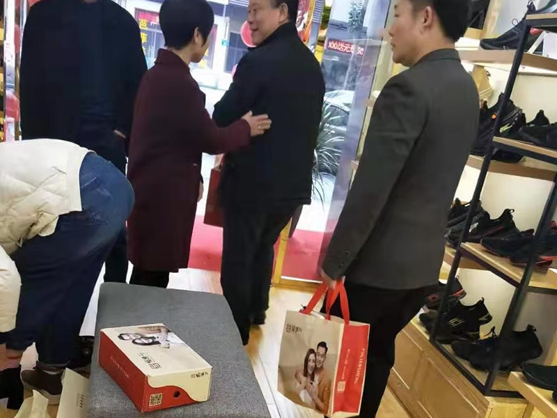 贺：湖南株洲攸县福连升老北京布鞋专卖店正式开业！(图3)