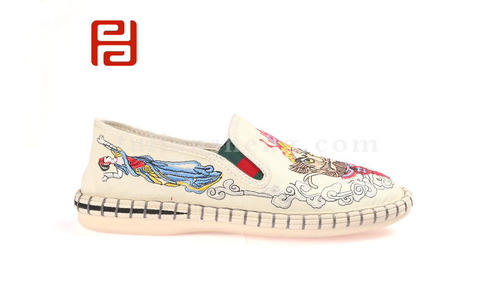 福连升男刺绣民族风复古北京布鞋一脚蹬脸谱布鞋(图2)