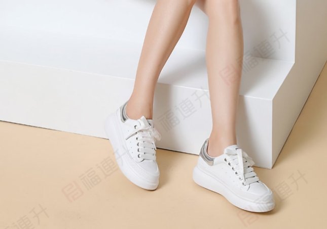 小白鞋-小白鞋的意思是什麼