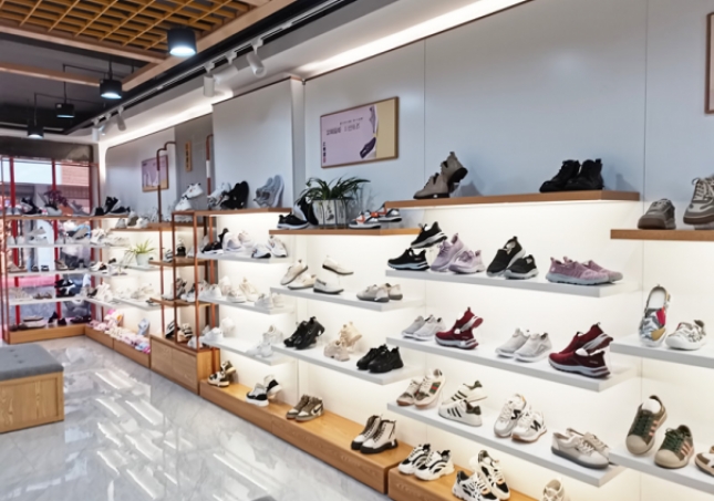 ​实体鞋店怎么样?什么是人气鞋店?