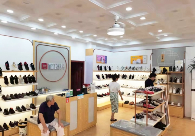 布鞋加盟店-布鞋加盟选择什么品牌好？
